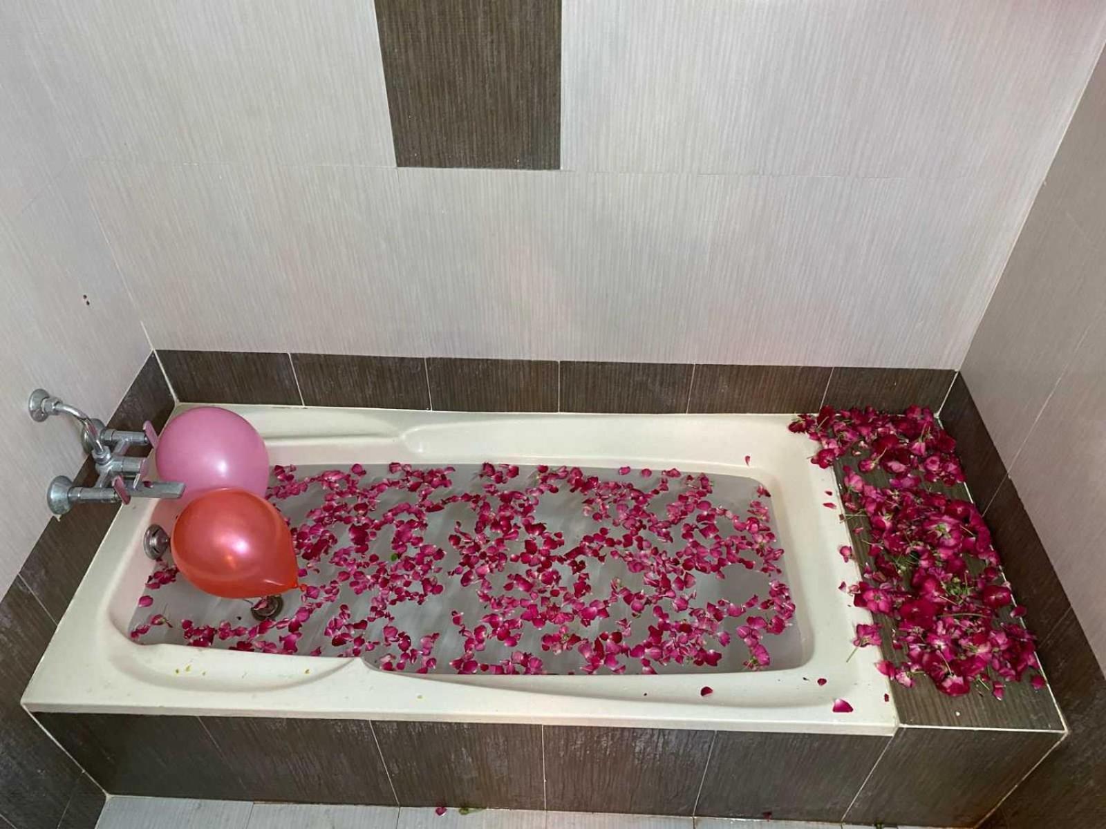 Hotel O Bridge Ahmedabad Extérieur photo