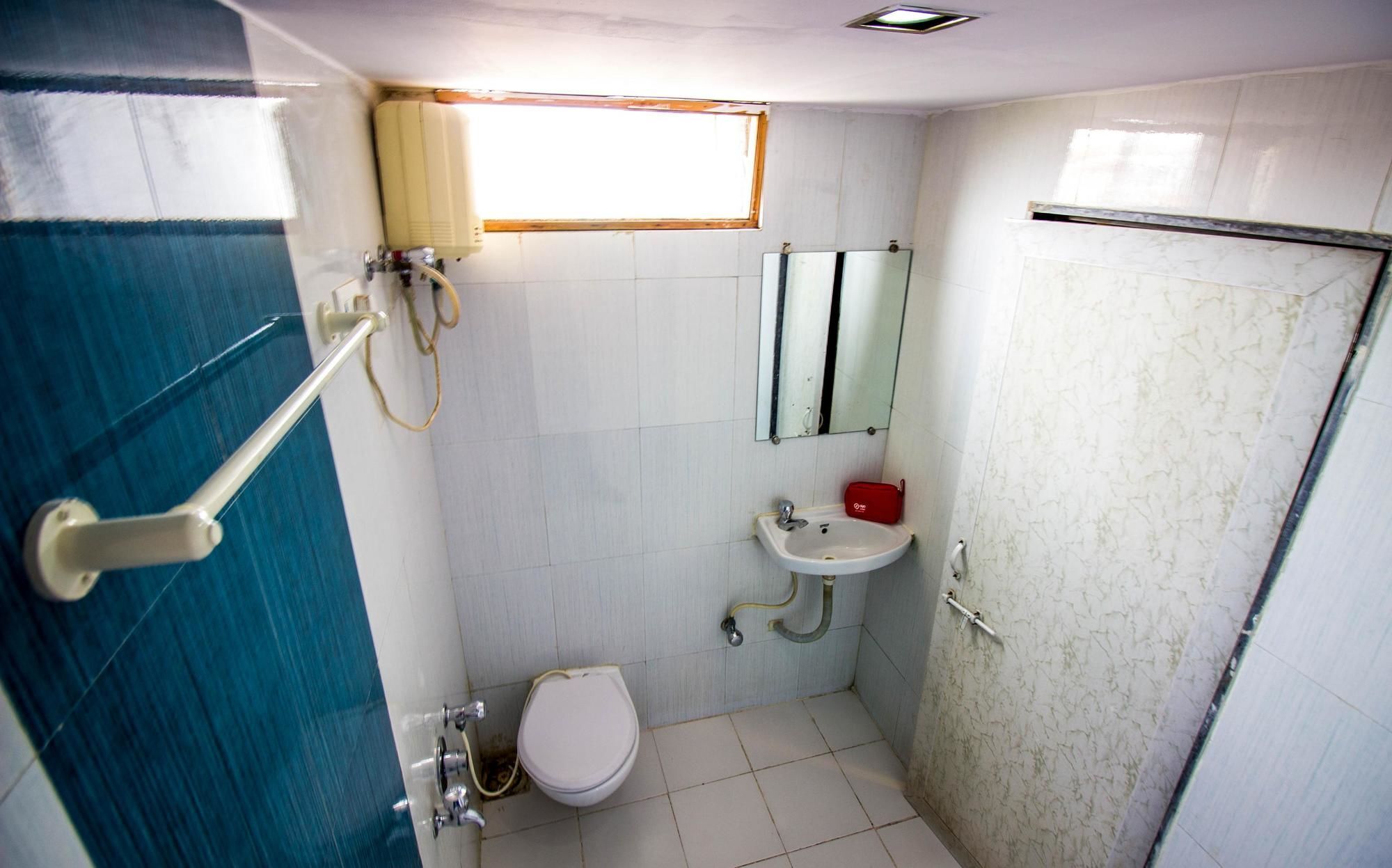 Hotel O Bridge Ahmedabad Extérieur photo